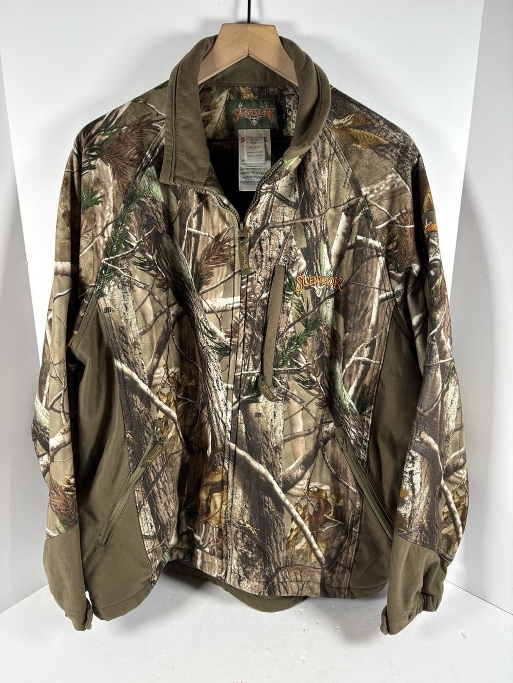 ScentLok Realtree Camo Hunting Soft Shell Jacket XL Full Zip Windproof Coat